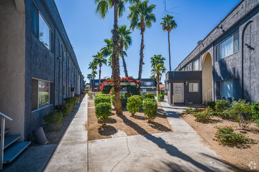 More Photos Of 2641 W Butler Dr, Phoenix Apartments For Sale