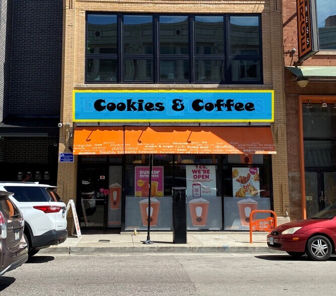 Primary Photo Of 1938 W North Ave, Chicago Restaurant For Lease