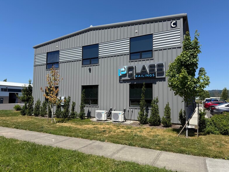 More Photos Of 4055 S Grant St, Washougal Industrial For Sale