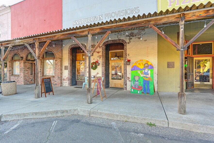 More Photos Of 38 N Main St, Colfax Restaurant For Sale