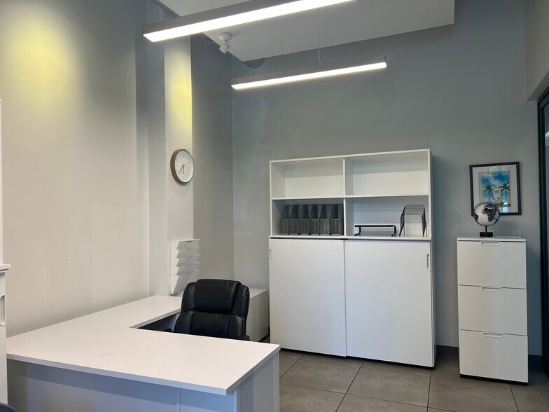 More Photos Of 7500 NW 25th St, Miami Office For Lease