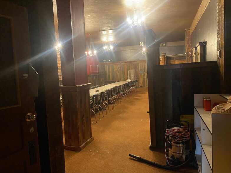 More Photos Of 207 S 3rd St, Laramie Restaurant For Sale