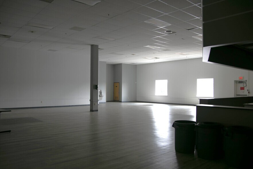More Photos Of , Rochester General Retail For Sale