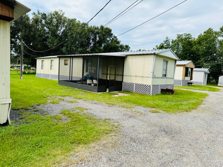 More Photos Of 6416 Black Dairy Rd, Seffner Manufactured Housing Mobile Home Park For Sale