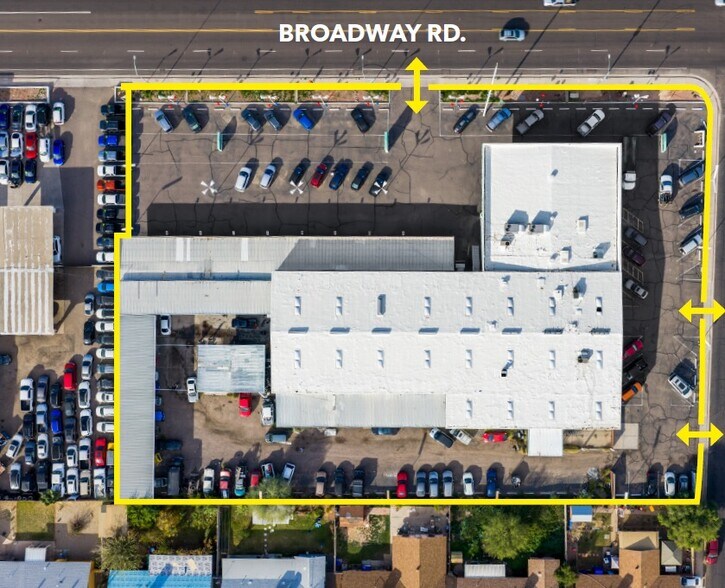 More Photos Of 1701 W Broadway Rd, Mesa Auto Dealership For Sale