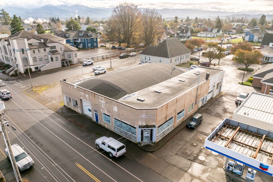 Primary Photo Of 2105 4th St, Tillamook Industrial For Sale