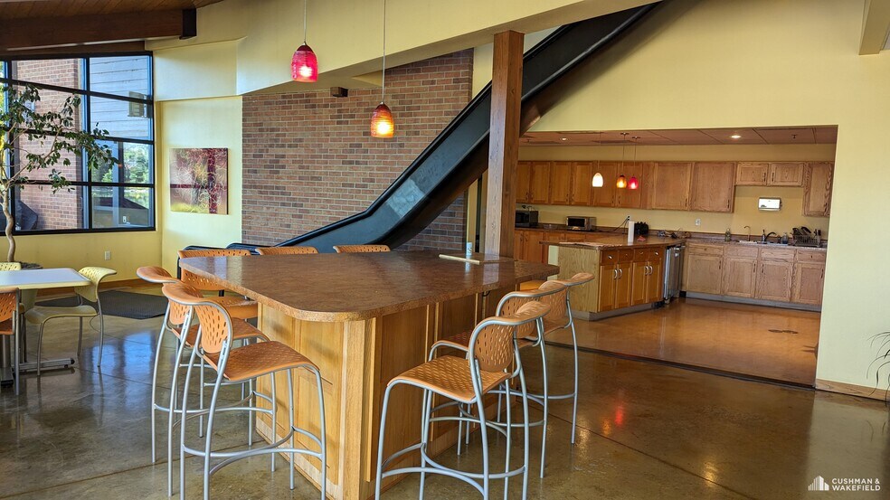 More Photos Of 748 Whalers Way, Fort Collins Office For Lease