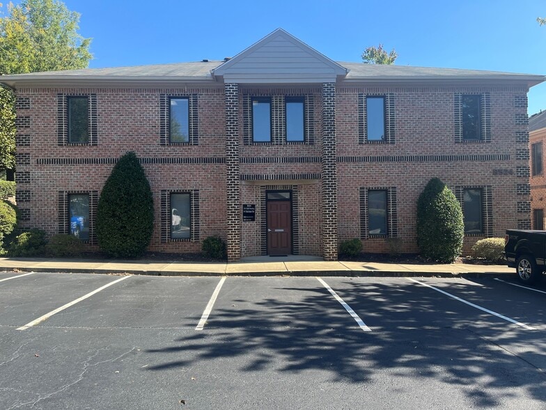 More Photos Of 8524 Six Forks Rd, Raleigh Office For Lease