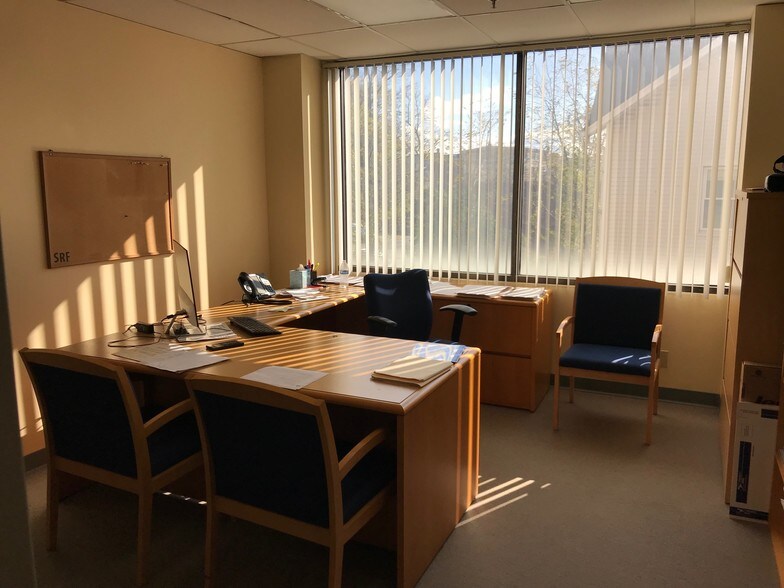 More Photos Of 108 Main St, Norwalk Medical For Lease