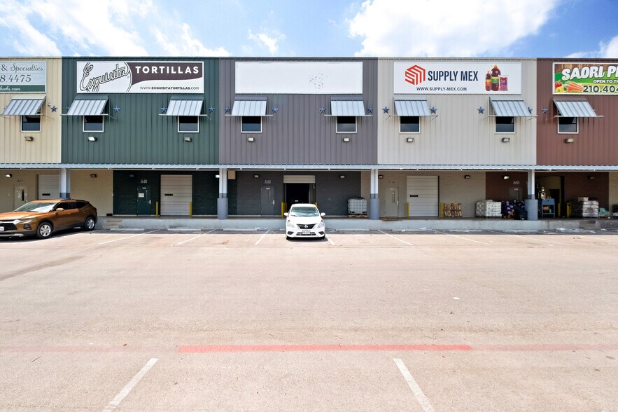 More Photos Of 9342 SE Loop 410, San Antonio Refrigeration Cold Storage For Sale