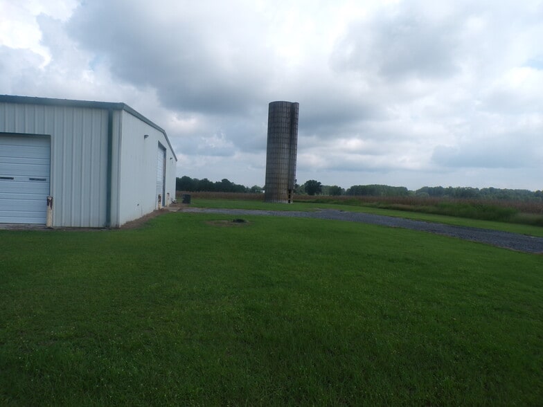 More Photos Of 2991 New Hopewell Rd, Hartsville Industrial For Lease