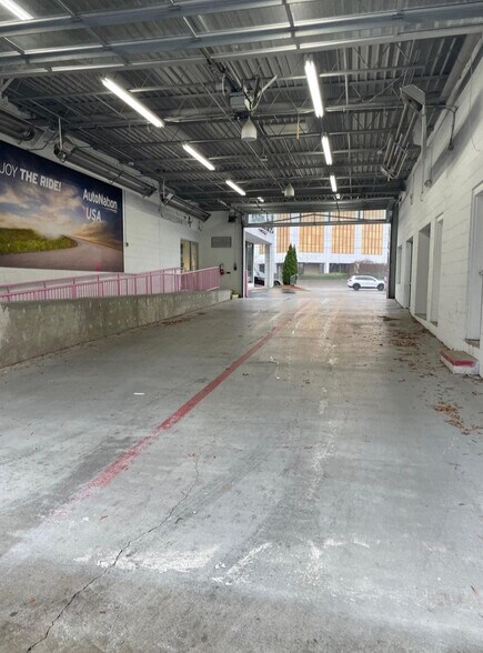 More Photos Of 4800 E Independence Blvd, Charlotte Auto Dealership For Sale