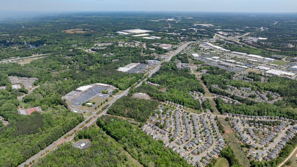 More Photos Of 201 Bullsboro Dr, Newnan Land For Sale