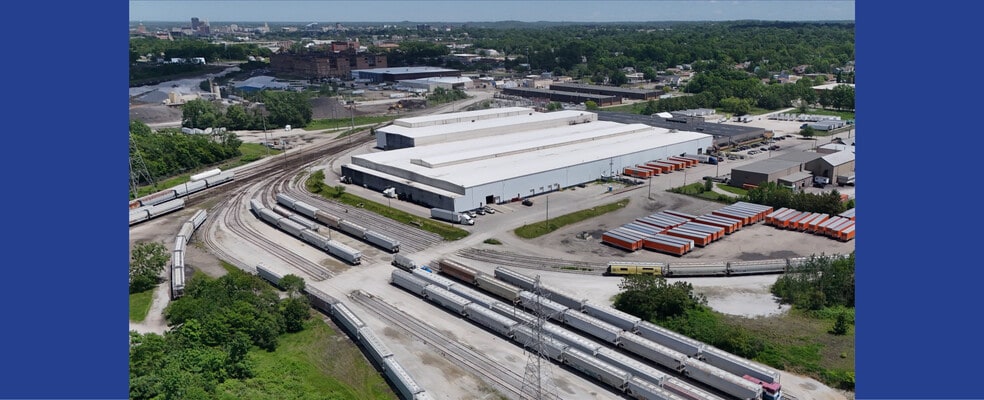 More Photos Of 1564 Firestone Pky, Akron Warehouse For Lease