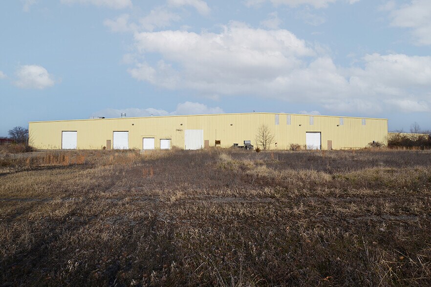 More Photos Of 10231 Sugar Creek Rd, Benton Manufacturing For Sale