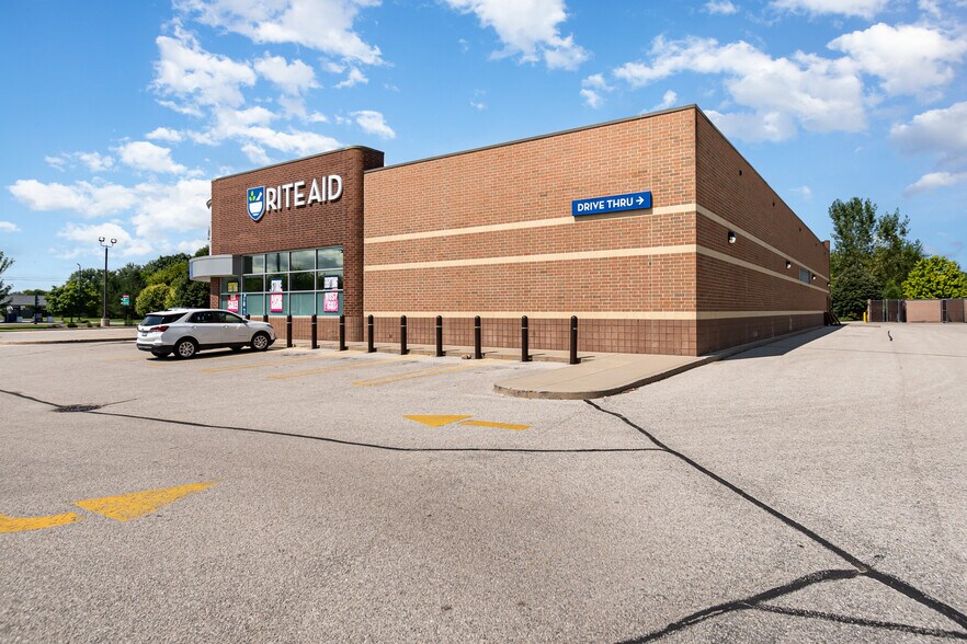 More Photos Of 1470 Tittabawassee Rd, Saginaw Drugstore For Sale