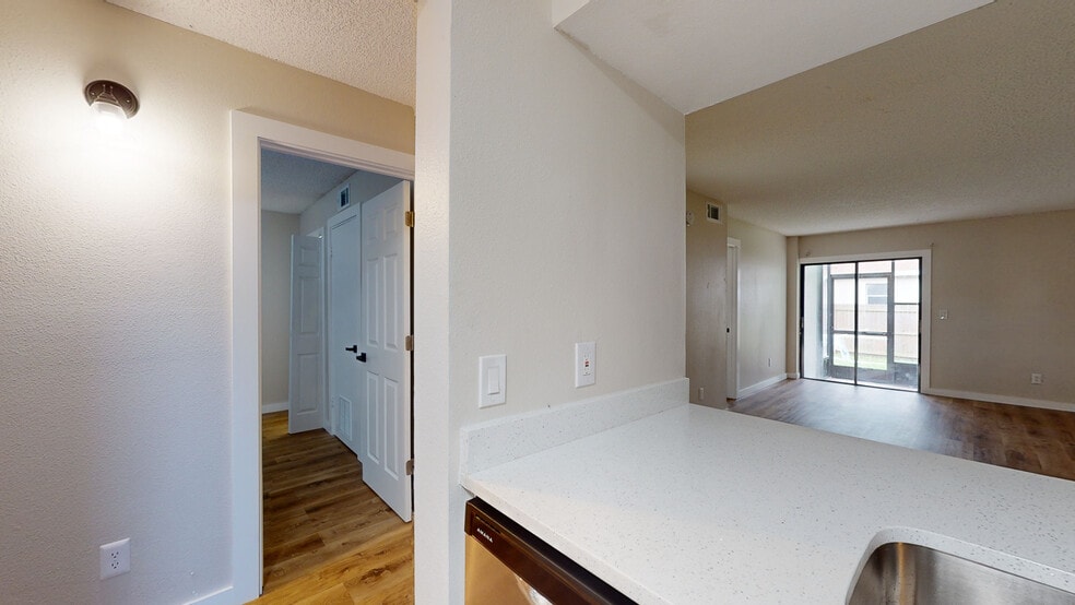 More Photos Of 7786 62nd St N, Pinellas Park Apartments For Sale