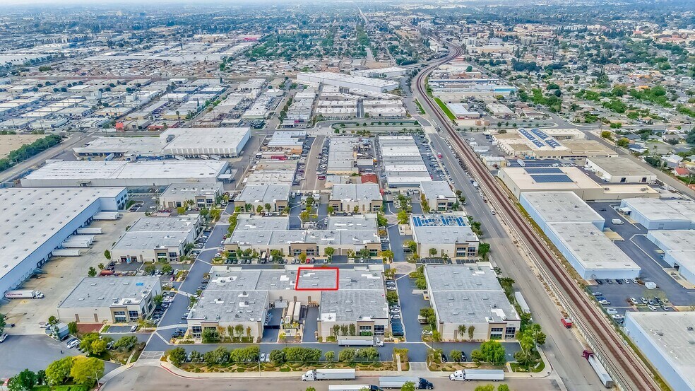 More Photos Of 1452 E Valencia Dr, Fullerton Warehouse For Lease