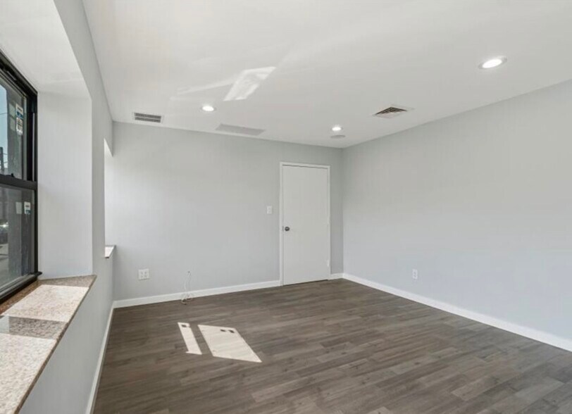 More Photos Of 58-34 59 street, Queens Office For Lease