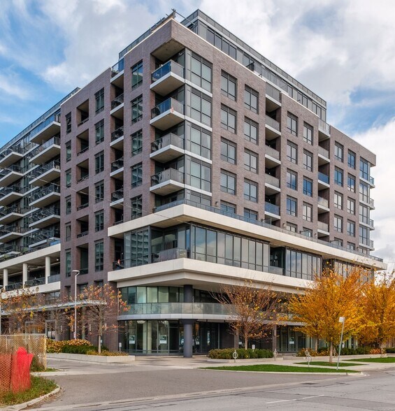 More Photos Of 6 Gibbs Rd, Toronto Apartments For Lease