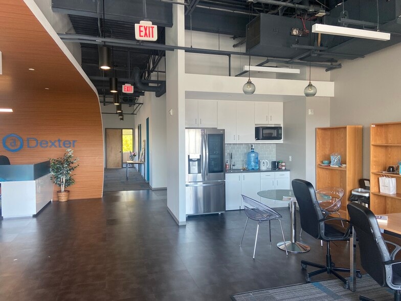 More Photos Of 19490 Sandridge Way, Leesburg Medical For Sale