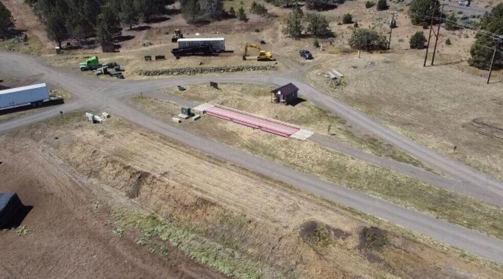 More Photos Of 24221 US-97 Hwy, Klamath Falls Contractor Storage Yard For Sale
