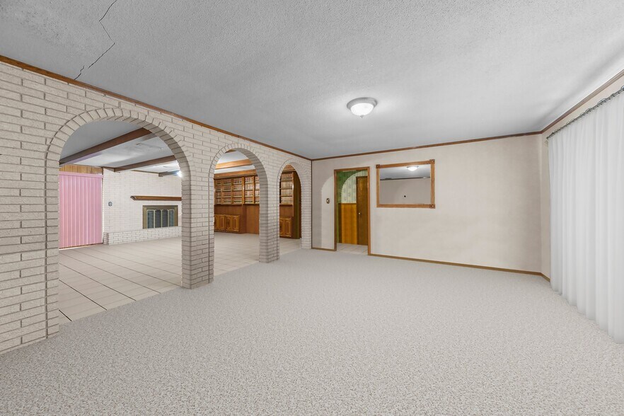 More Photos Of 2302 W Stan Schlueter Loop, Killeen Office For Sale