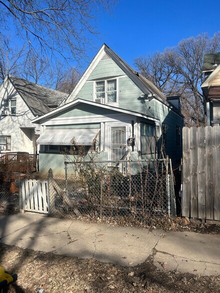 More Photos Of ,  Unknown For Sale