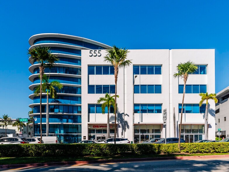 More Photos Of 555 Washington Ave, Miami Beach Office For Lease