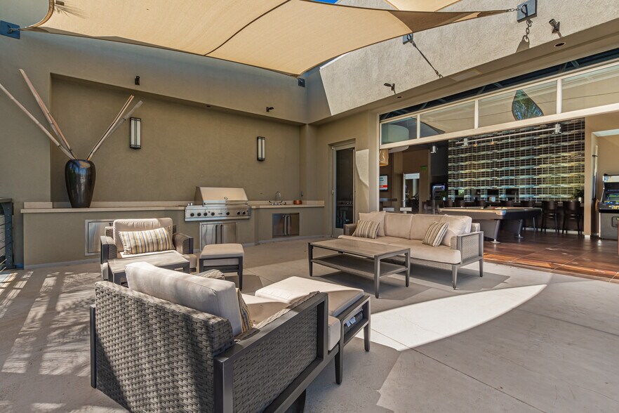 More Photos Of 4650 E Cotton Center Blvd, Phoenix Office For Lease