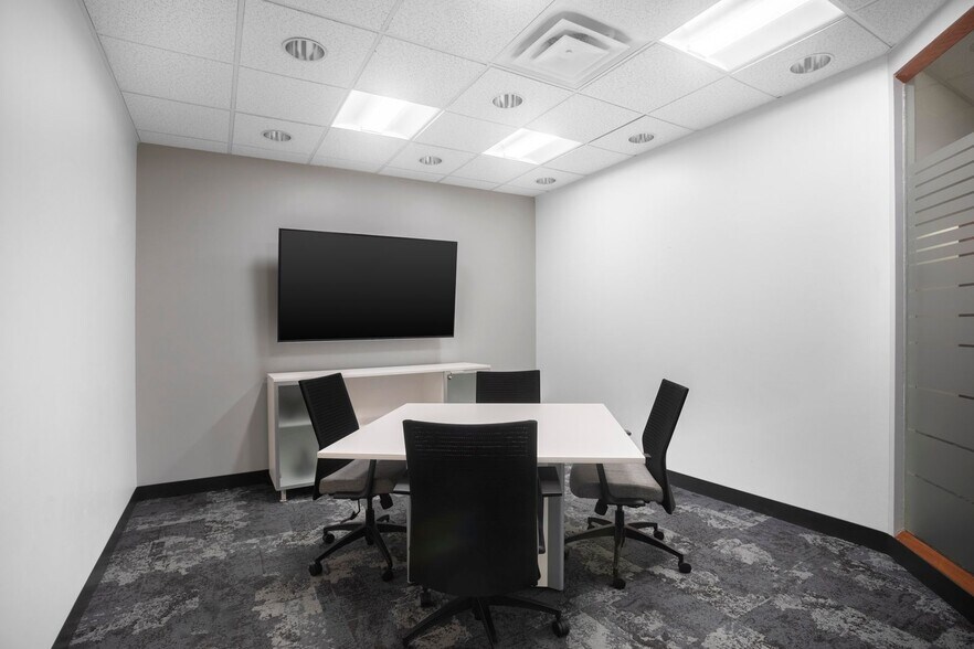 More Photos Of 545 Metro Pl S, Dublin Coworking Space