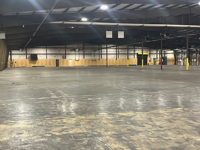 More Photos Of 170 Carlozzi Dr, Forest City Manufacturing For Lease