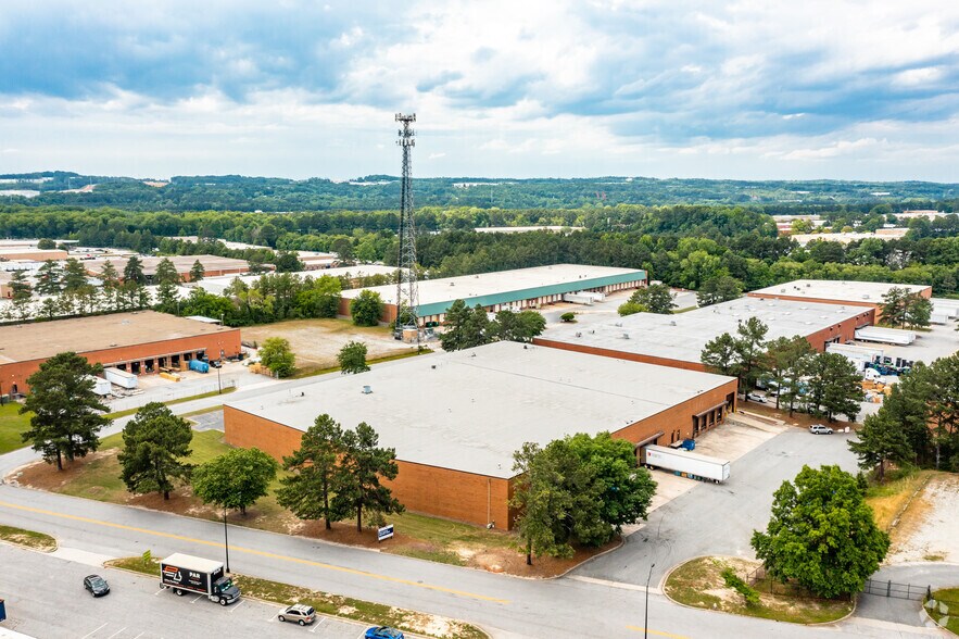 More Photos Of 105 Bucknell Ct SW, Atlanta Warehouse For Lease