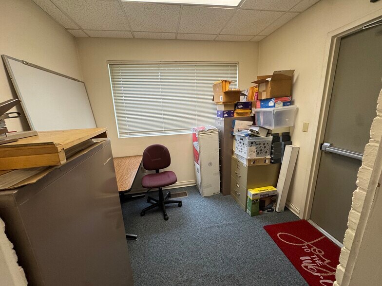 More Photos Of 1604 Clinch Ave, Knoxville Office Residential For Sale