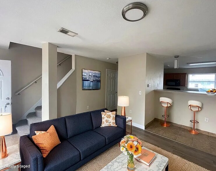 More Photos Of 151-163 Plum Way, California Apartments For Sale