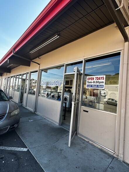 Primary Photo Of 1861 Orchard Ave, San Leandro Supermarket For Lease
