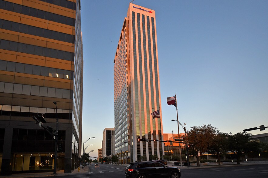 More Photos Of 303 W Wall St, Midland Office For Lease