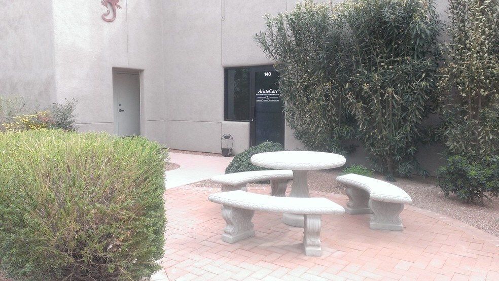 More Photos Of 512 E Whitehouse Canyon Rd, Green Valley Medical For Sale