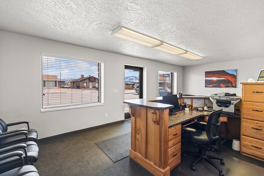 More Photos Of 458 Main st, Richfield Freestanding For Sale
