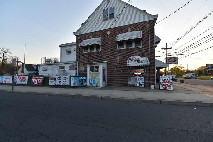 More Photos Of 1600 Hamilton Ave, Hamilton Storefront Retail Residential For Sale