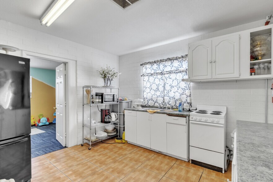 More Photos Of 507 Mahoney ave, Buckeye Religious Facility For Sale
