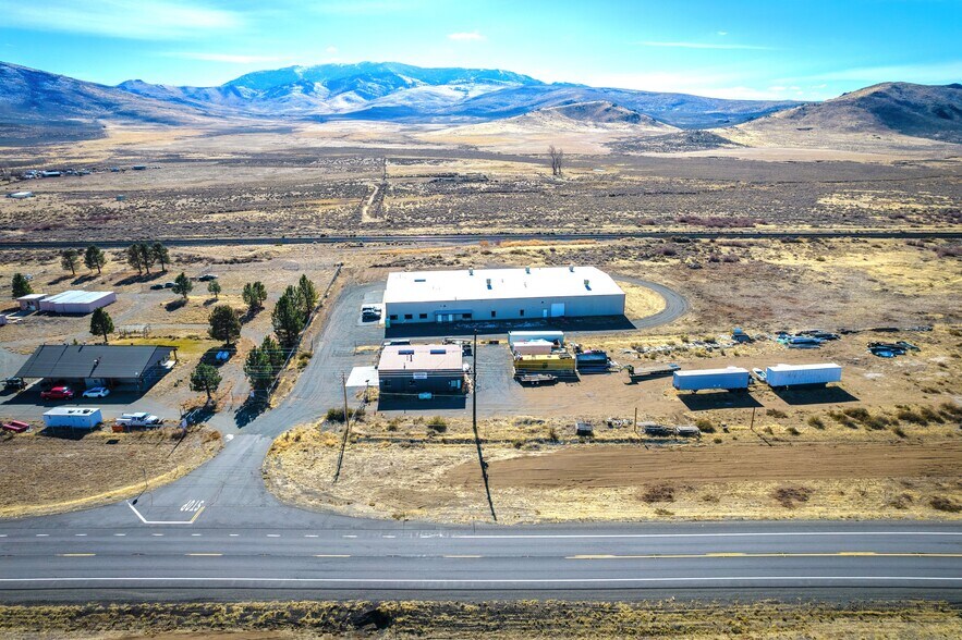 More Photos Of 93696 Highway 70, Chilcoot Warehouse For Lease