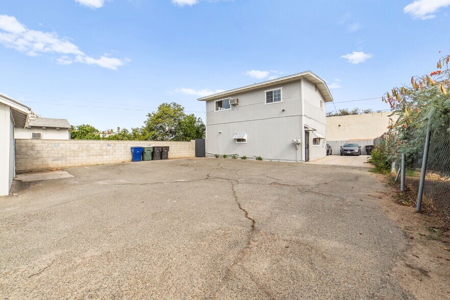 More Photos Of 3717 Roosevelt St, Riverside Multifamily For Sale