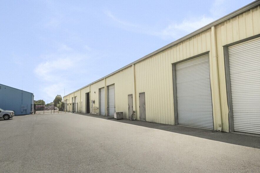 More Photos Of 1503 Lone Palm Ave, Modesto Warehouse For Lease