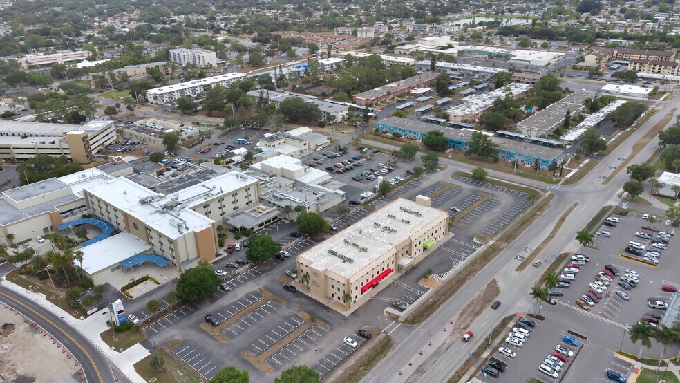 More Photos Of 2525 Harbor Blvd, Port Charlotte Medical For Lease