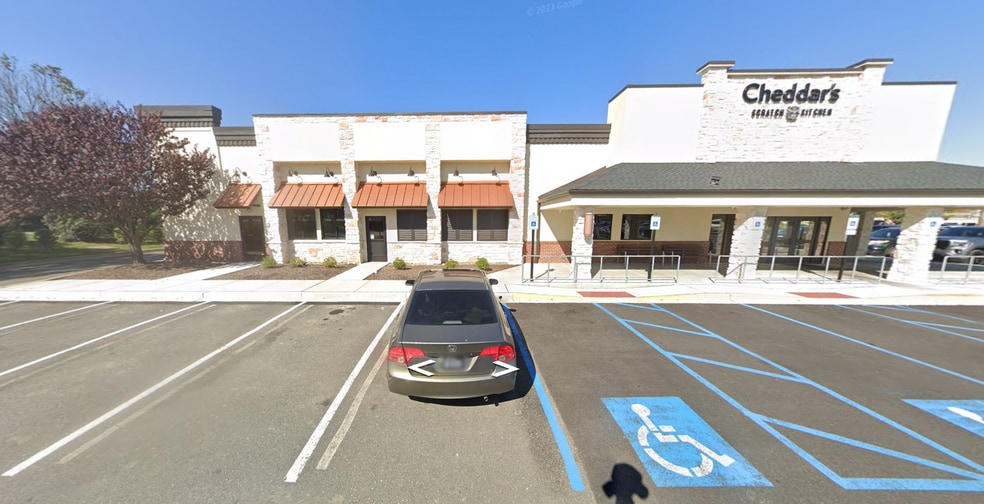More Photos Of 1325 Churchmans Rd, Newark Restaurant For Lease