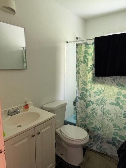 More Photos Of 45 Olmsted St, East Hartford Apartments For Sale