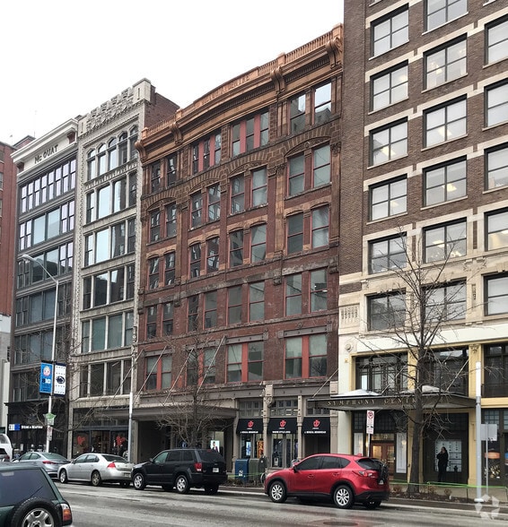 More Photos Of 22 E Washington St, Indianapolis Office For Lease