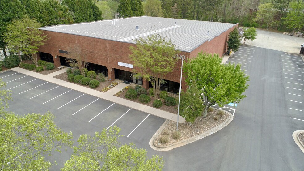 Primary Photo Of 4190 Piedmont Pky, Greensboro Flex For Lease