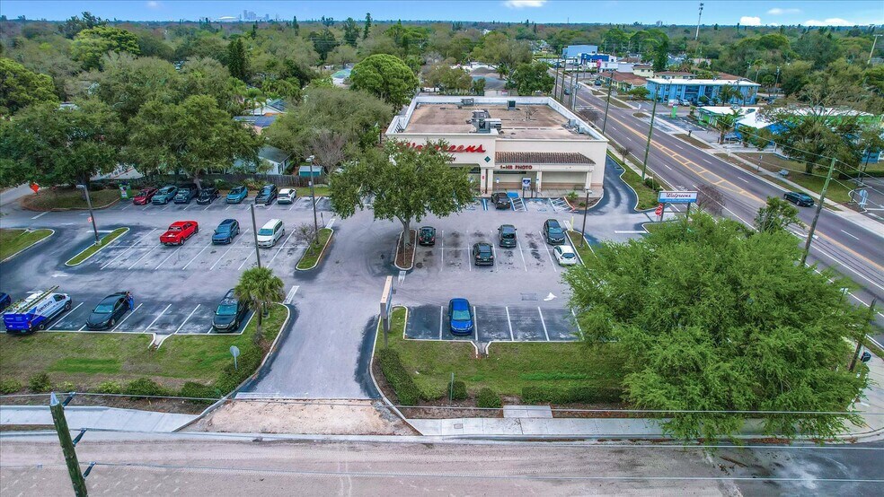 More Photos Of 5701 Gulfport Blvd S, Gulfport Drugstore For Sale